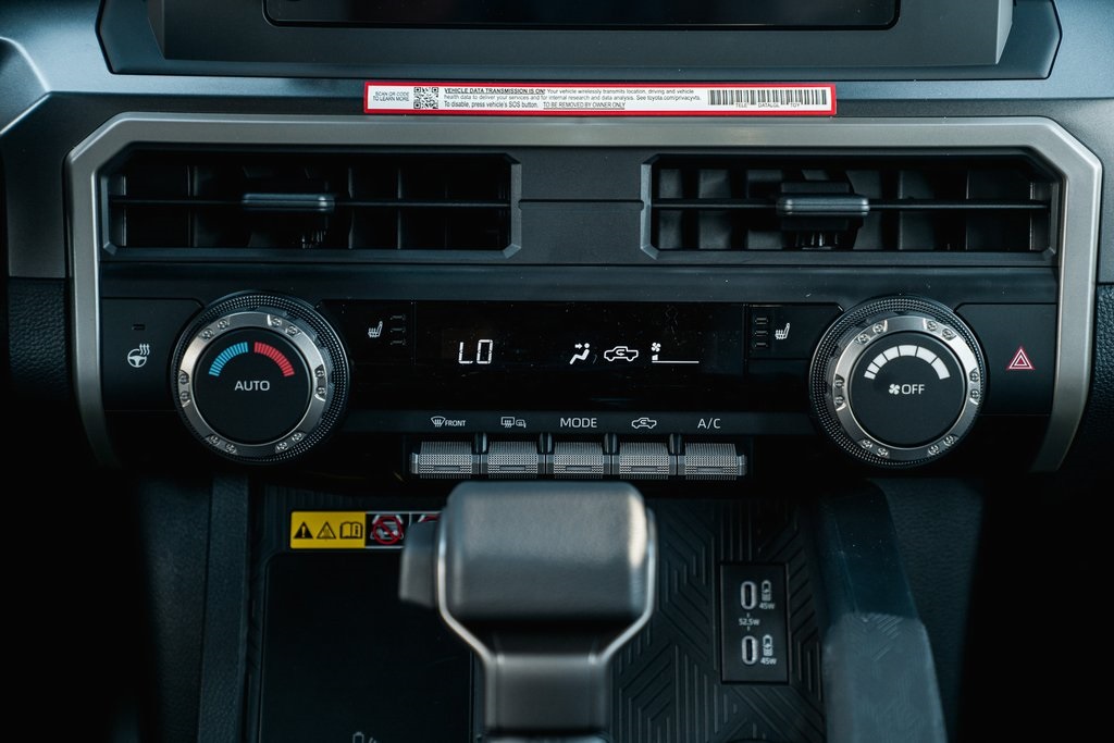 2025 Toyota Tacoma SR5 Double Cab photo 19