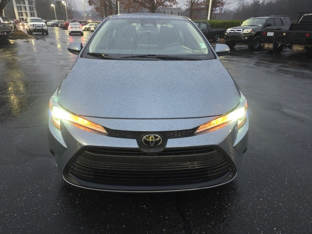 Used 2023 Toyota Corolla LE with VIN JTDB4MEE7P3010249 for sale in Northfield, Minnesota