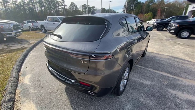 New 2024 Dodge Hornet SUV