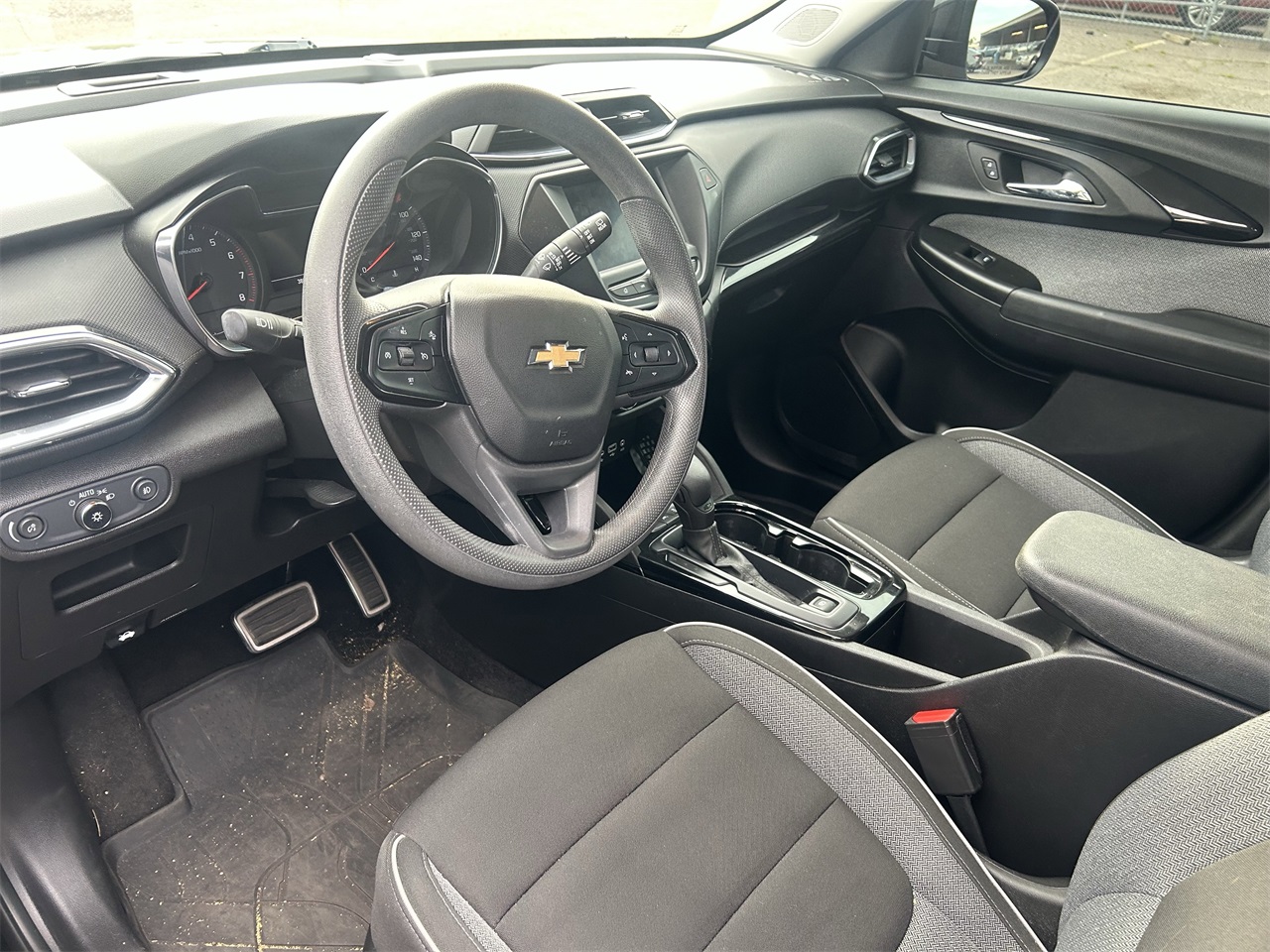 used 2022 Chevrolet TrailBlazer car, priced at $17,769