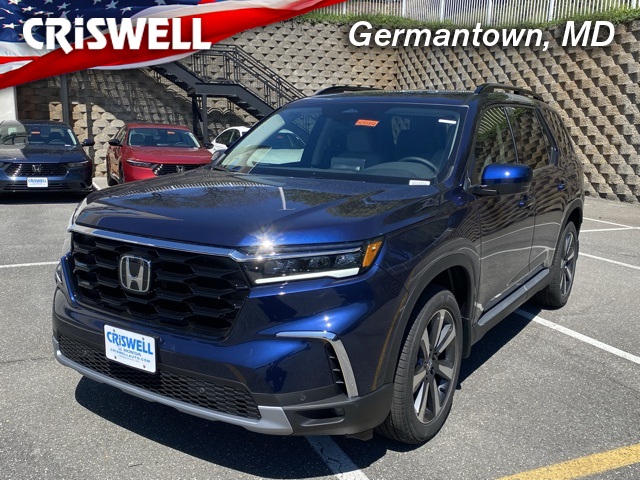 new 2025 Honda Pilot car, priced at $47,032