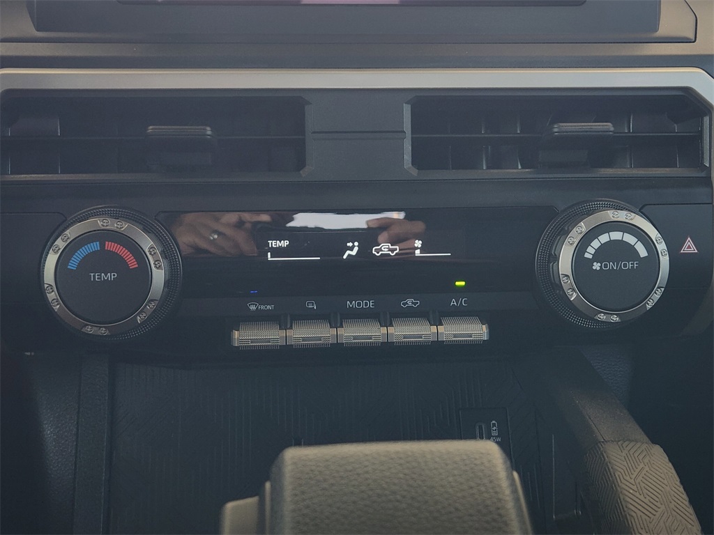 2024 Toyota Tacoma SR photo 15