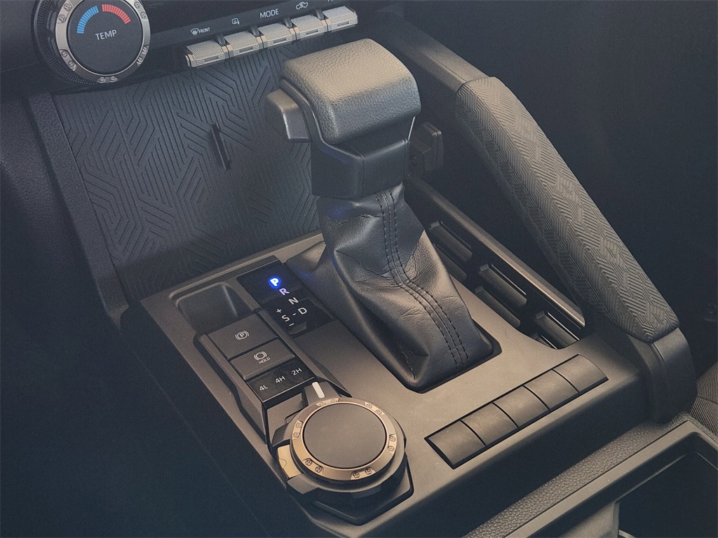 2024 Toyota Tacoma SR photo 16