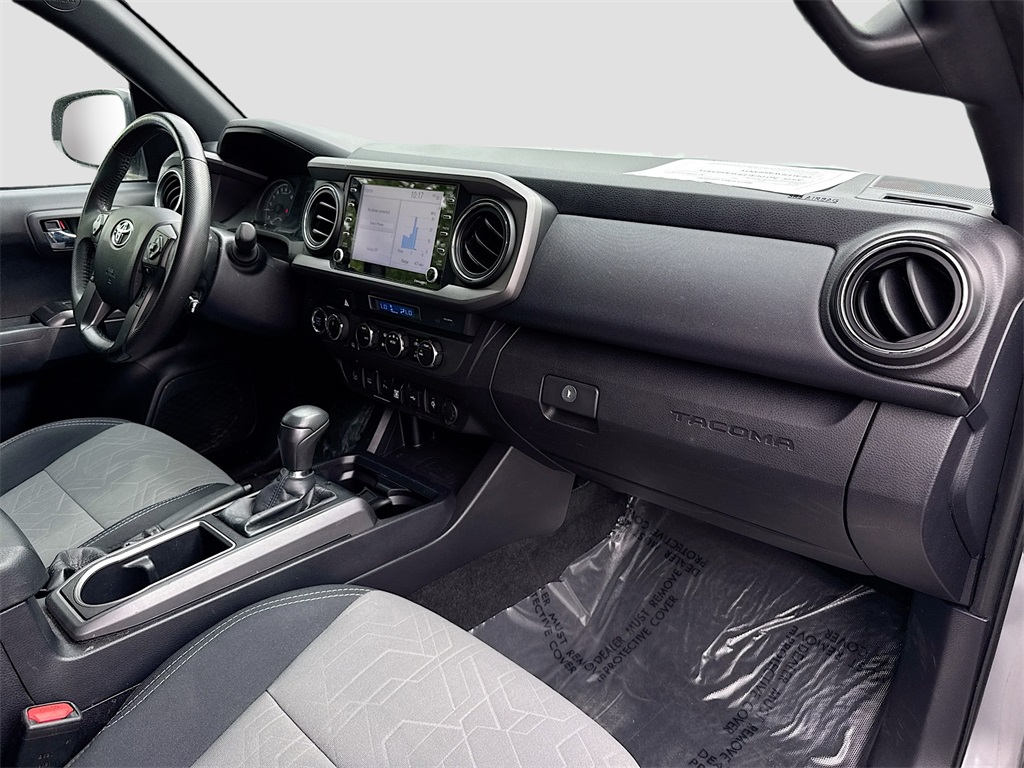 2021 Toyota Tacoma TRD Sport 4x4 photo 24
