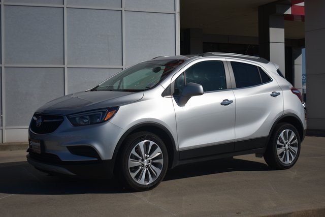 2020 Buick Encore Preferred photo 2