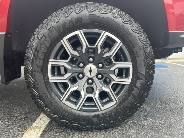 2023 Radiant Red Tintcoat Chevrolet Colorado Z71 4X4 Truck
