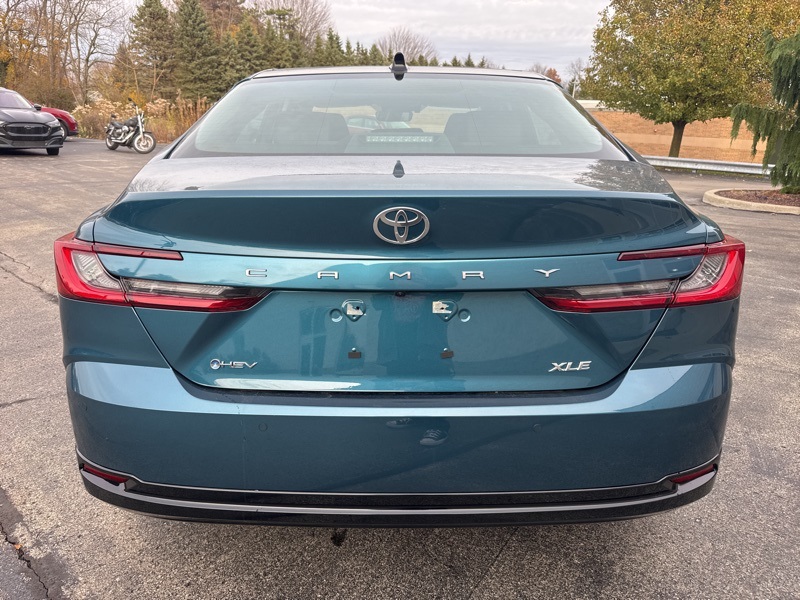 2026 Toyota Camry XLE photo 4