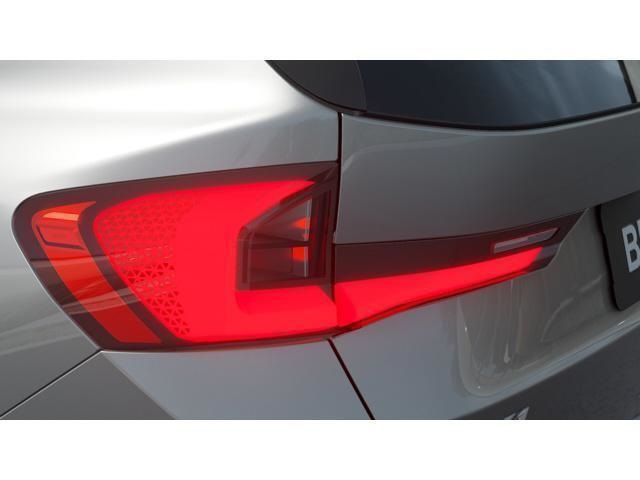 X1 xDrive28i