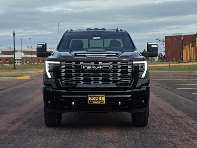 2026 GMC Sierra 3500HD Crew Cab, Long Bed, Denali Ultimate, 4WD