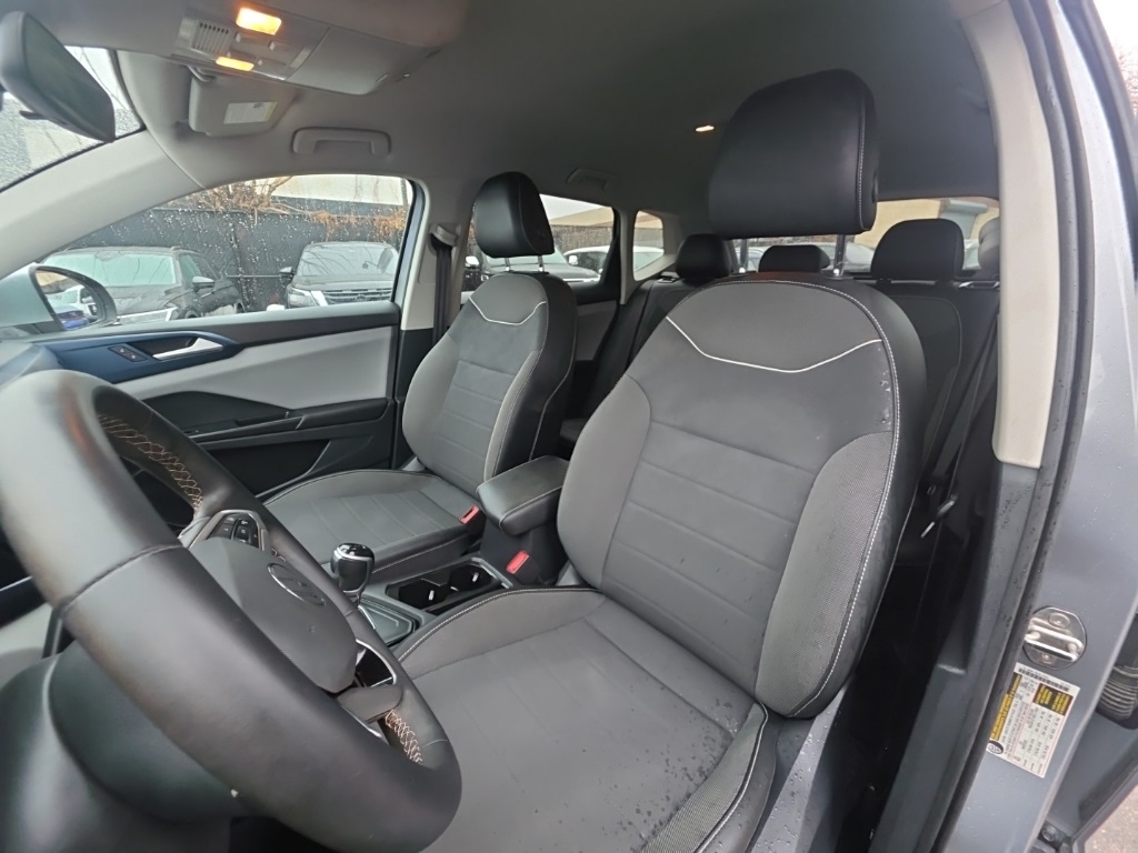 used 2023 Volkswagen Taos car