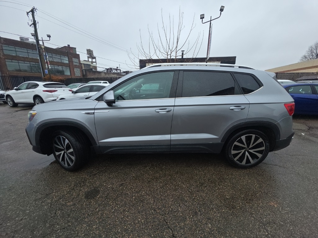used 2023 Volkswagen Taos car