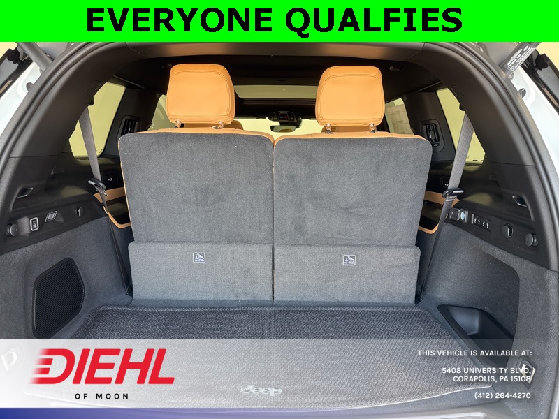 2025 Jeep Grand Cherokee L Summit photo 8