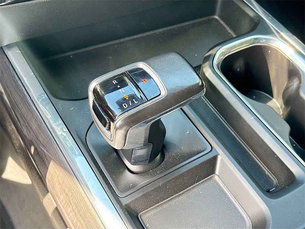 2022 Chevrolet Silverado 1500 LTZ photo 17