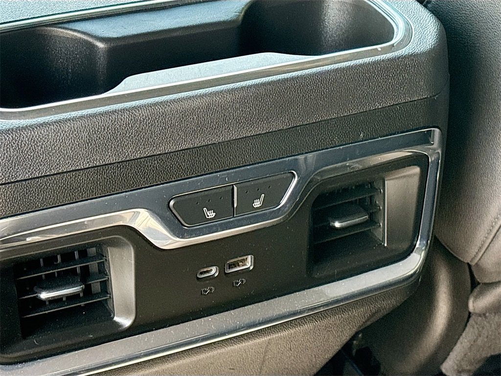 2022 Chevrolet Silverado 1500 LTZ photo 26