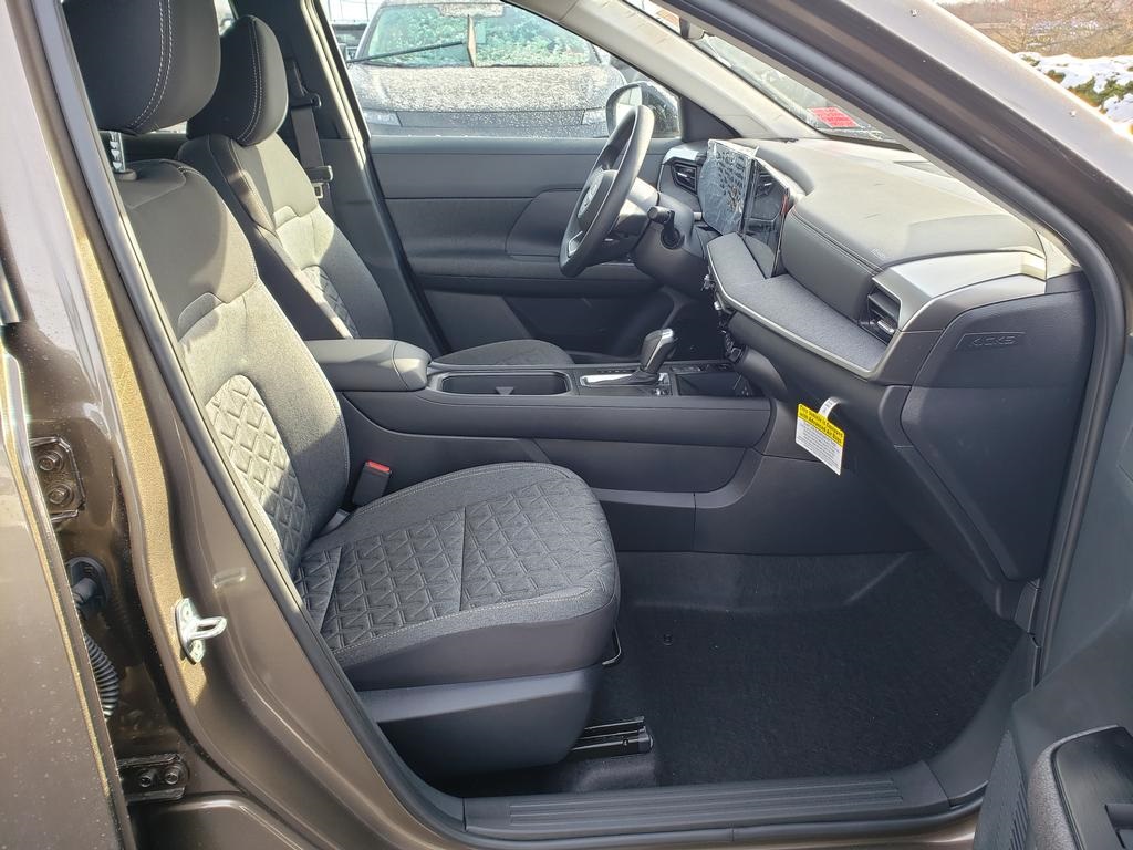 new 2026 Nissan Kicks car, priced at $25,923