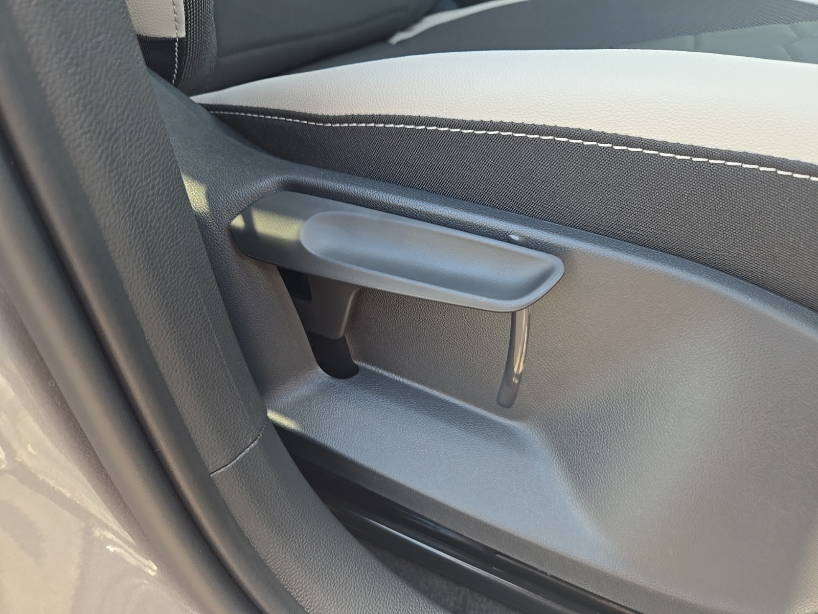 new 2025 Volkswagen Taos car, priced at $27,300