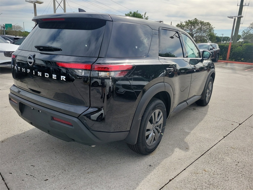 new 2025 Nissan Pathfinder car, priced at $30,477