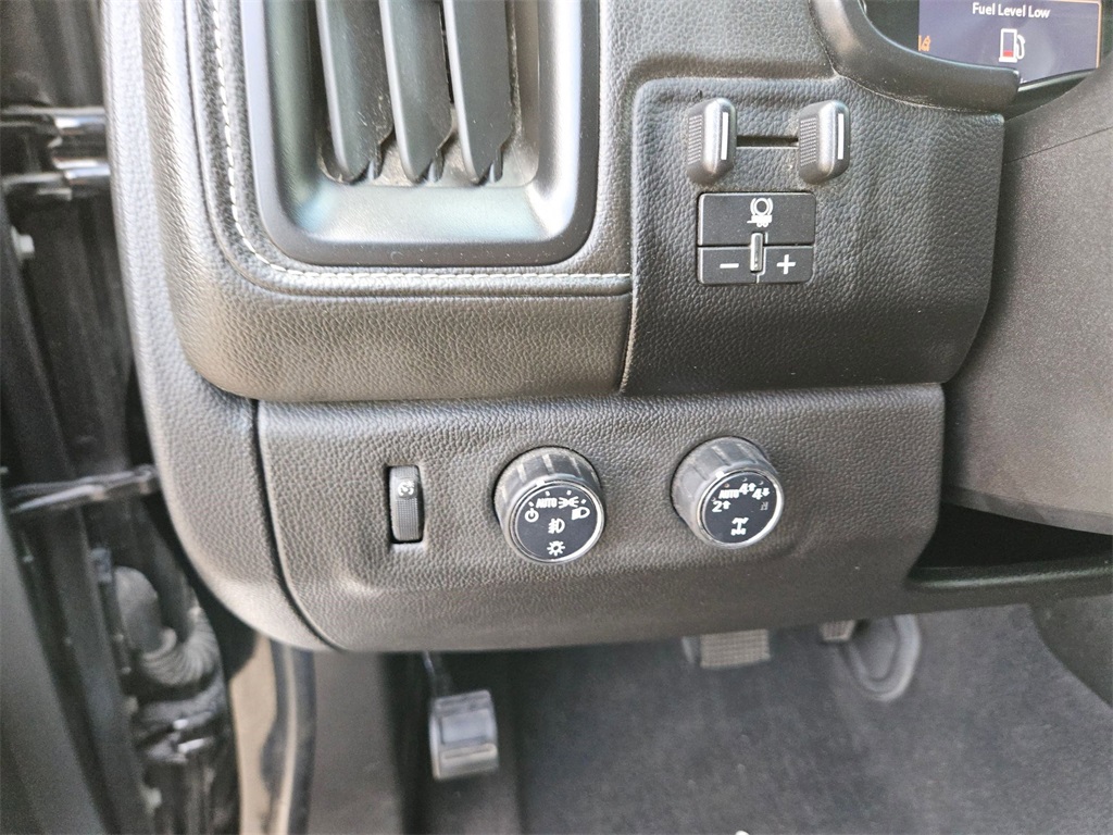 2022 Gmc Canyon Denali photo 22