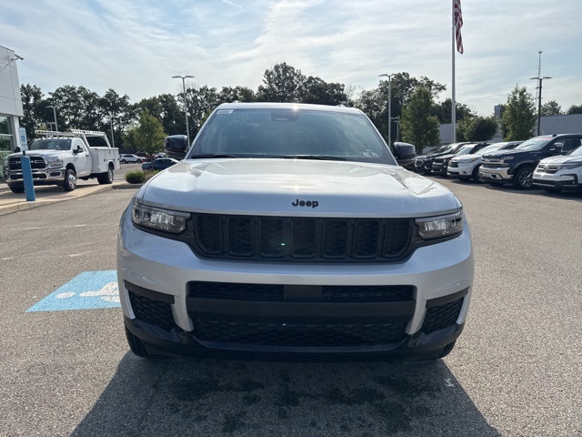 2025 Jeep Grand Cherokee Altitude X photo 5