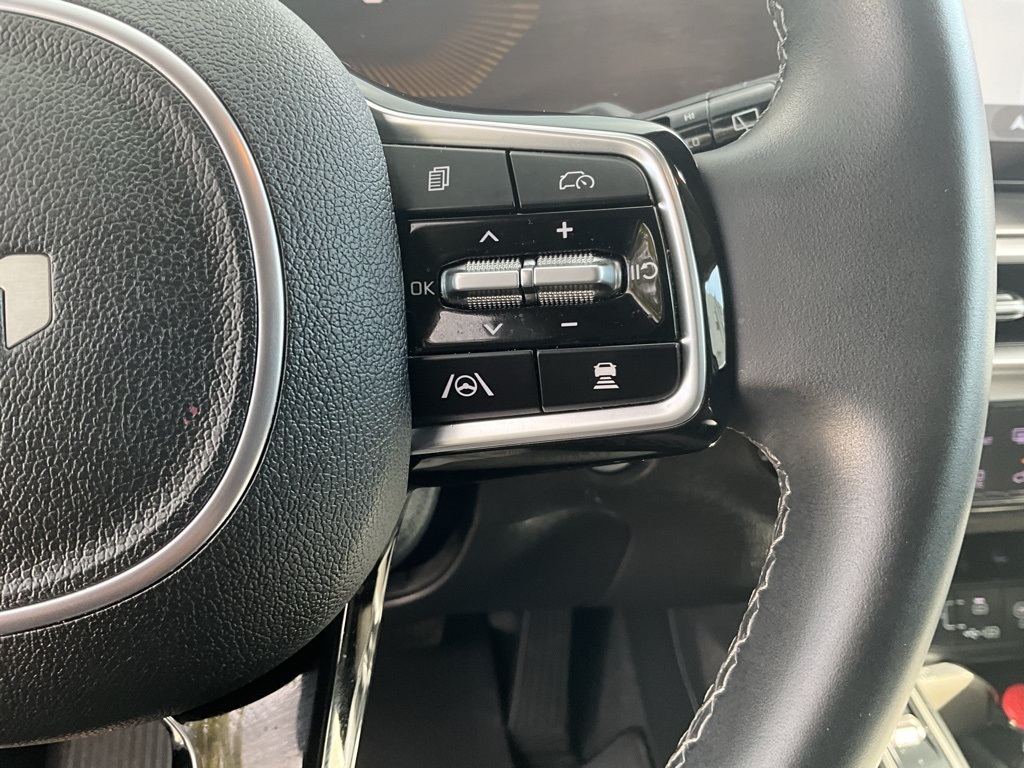 2025 Kia Sorento S photo 13