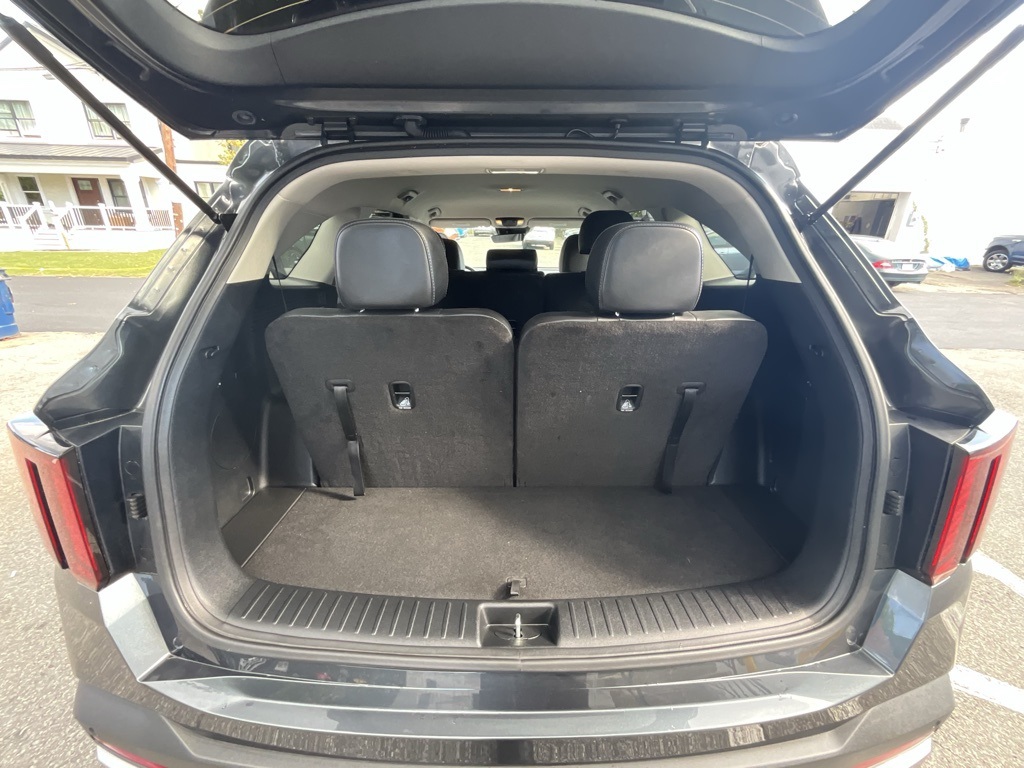 2025 Kia Sorento S photo 29