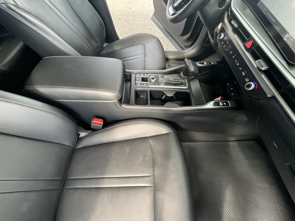 2025 Kia Sorento S photo 33