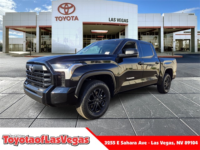 2024 Toyota Tundra SR5's photo