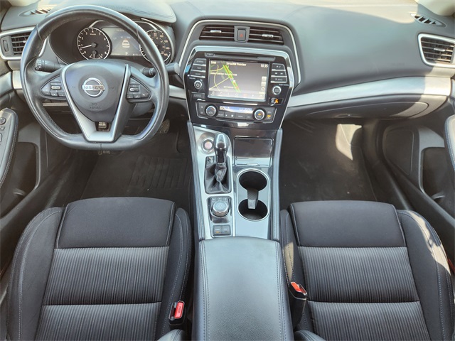 2017 Nissan Maxima S photo 24