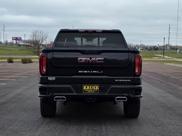 2026 GMC Sierra 1500 Crew Cab, Standard Bed, Denali, 4WD