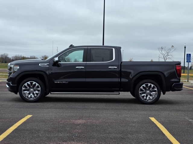 2026 GMC Sierra 1500 Crew Cab, Standard Bed, Denali, 4WD