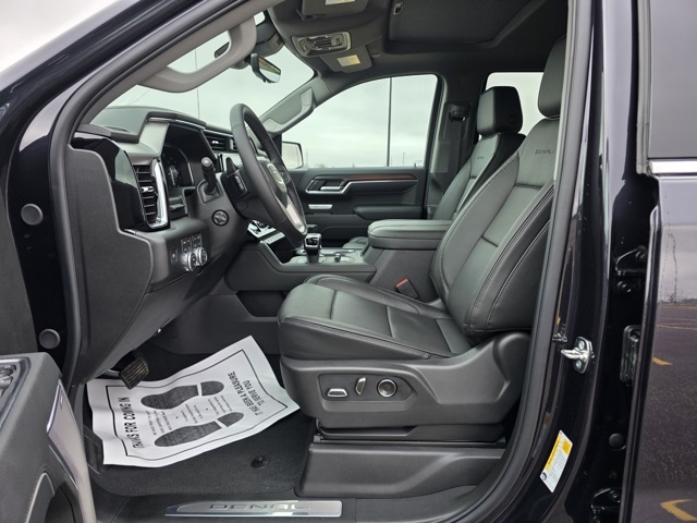 2026 GMC Sierra 1500 Crew Cab, Standard Bed, Denali, 4WD