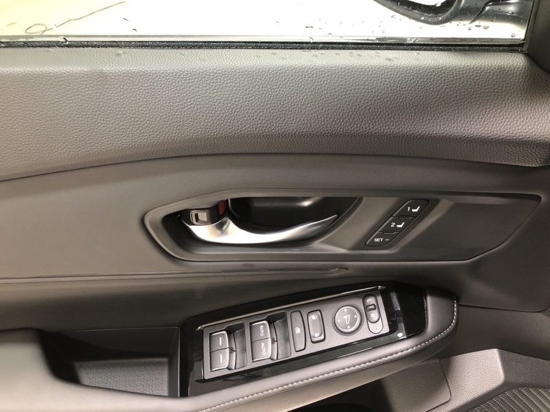2025 Honda Accord Hybrid Touring photo 18