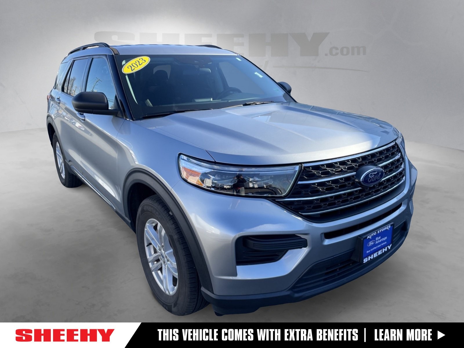 2023 Ford Explorer XLT's photo