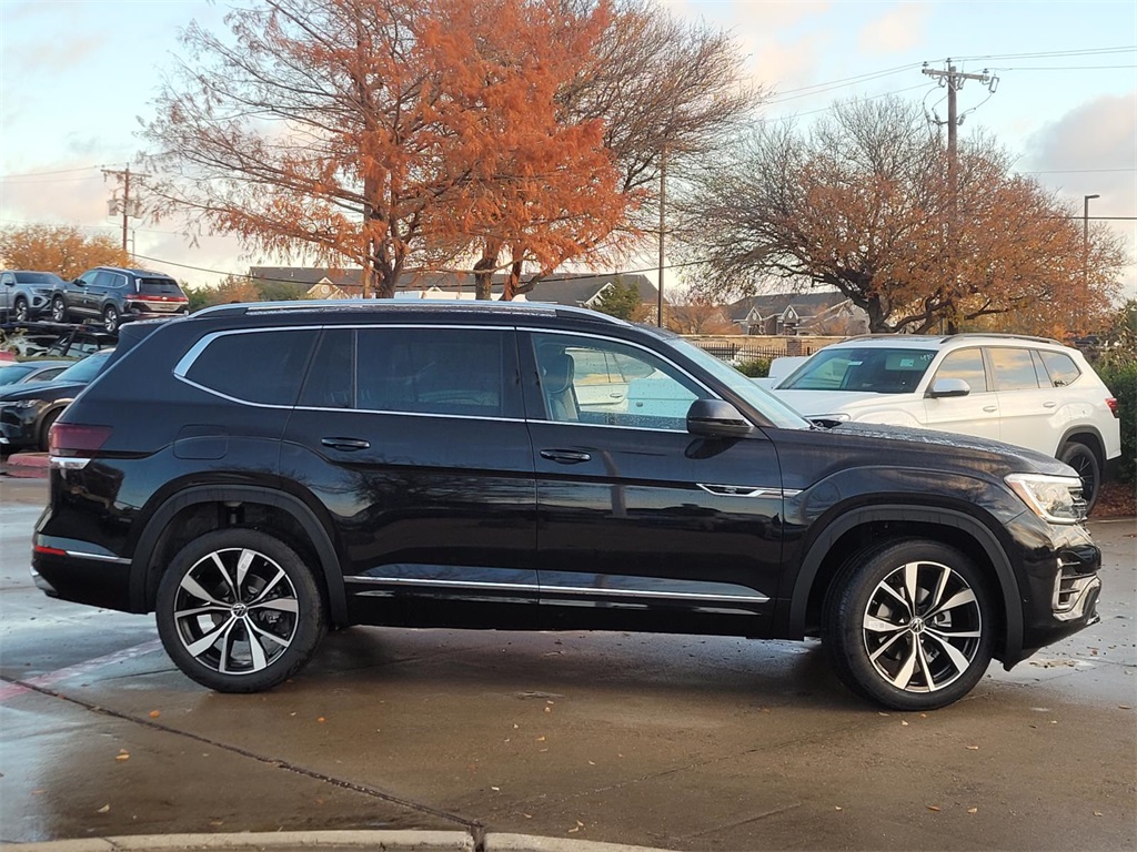 new 2026 Volkswagen Atlas car, priced at $50,681