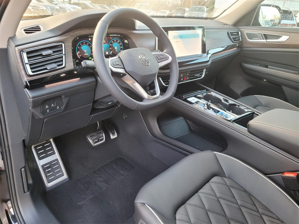 new 2026 Volkswagen Atlas car, priced at $50,681