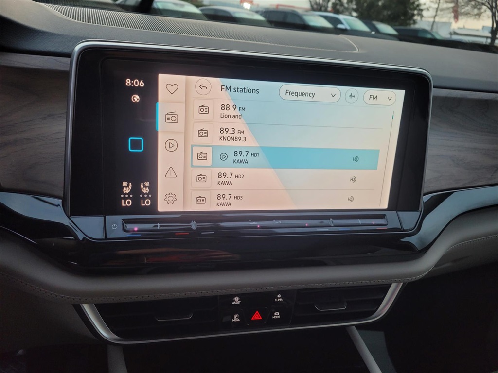 new 2026 Volkswagen Atlas car, priced at $44,220