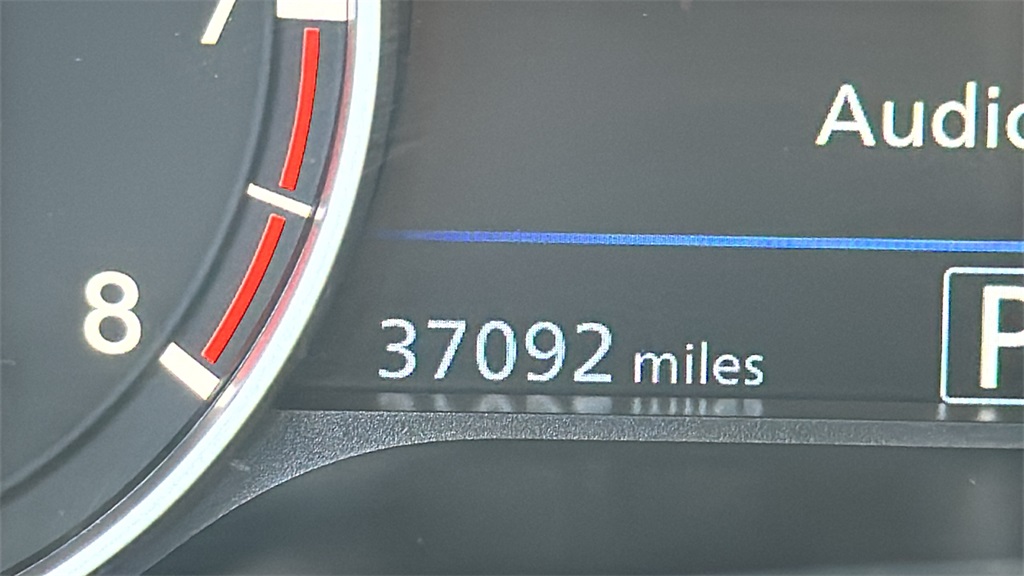 2023 Super Black Clearcoat Nissan Altima 2.5 SV FWD Sedan