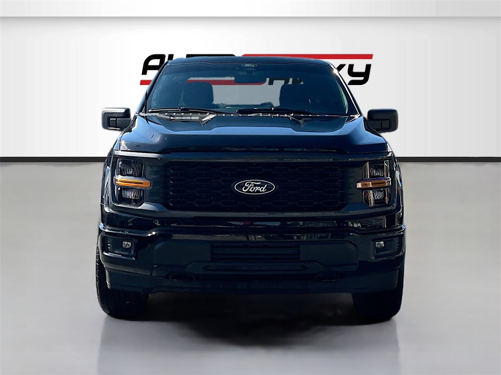2025 Ford F-150 STX photo 2