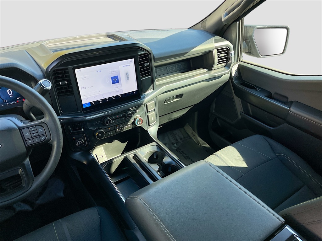 2025 Ford F-150 STX photo 21