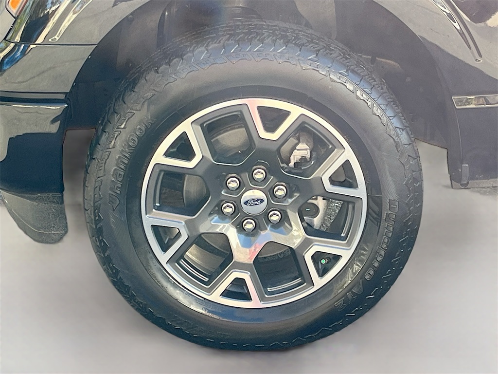 2025 Ford F-150 STX photo 28