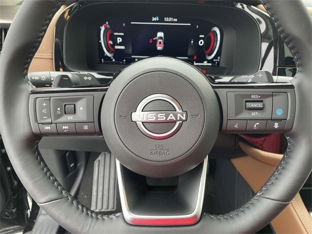 2025 Nissan Pathfinder Platinum photo 24