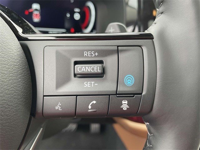 2025 Nissan Pathfinder Platinum photo 26