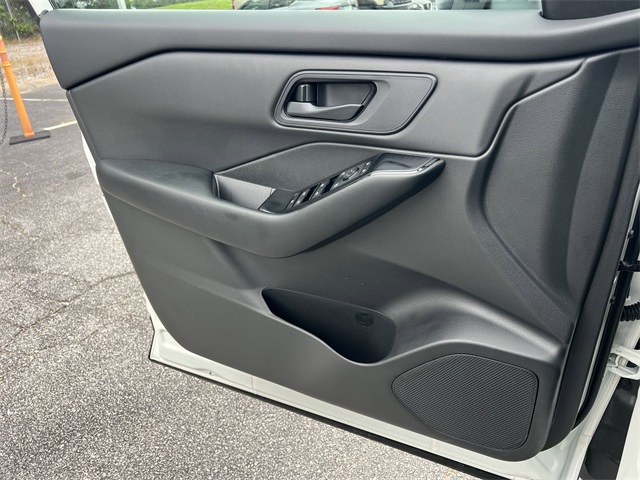 2024 Glacier White Nissan Rogue S FWD SUV