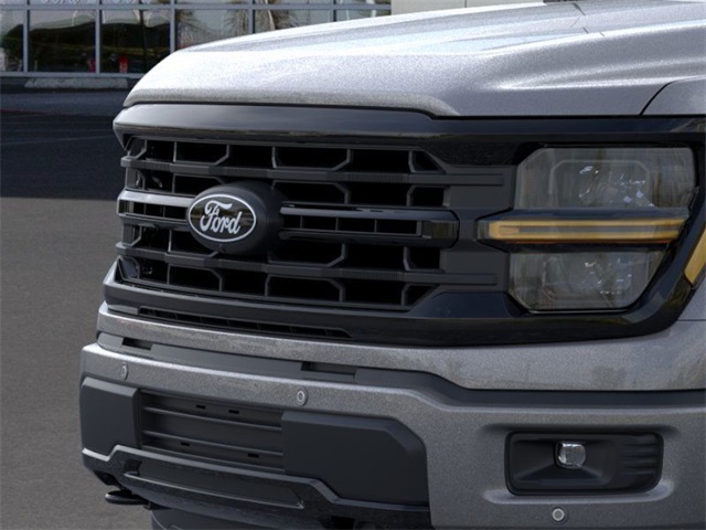 New 2025 Ford F-150 XLT 4D SuperCrew