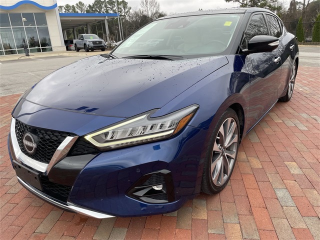 2023 Nissan Maxima Platinum's photo