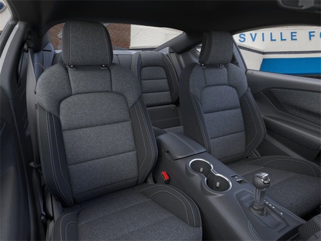 2025 Ford Mustang EcoBoost photo 4