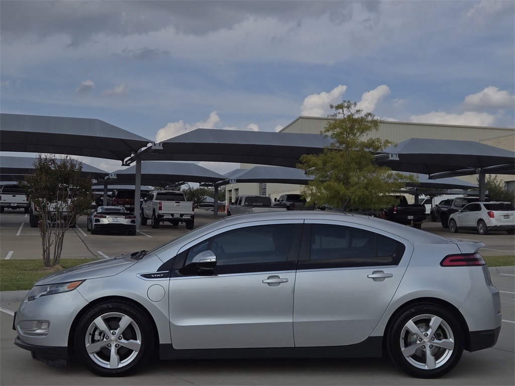 Used 2011 Chevrolet Volt Hatchback