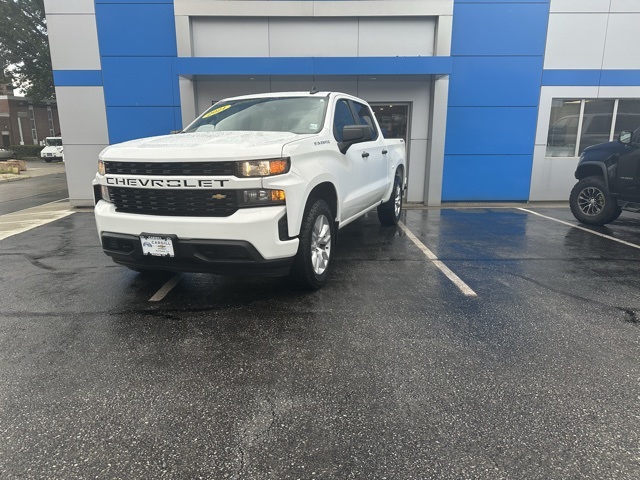 2021 Summit White Chevrolet Silverado 1500 Custom 4X4 Truck