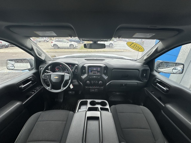 2021 Summit White Chevrolet Silverado 1500 Custom 4X4 Truck