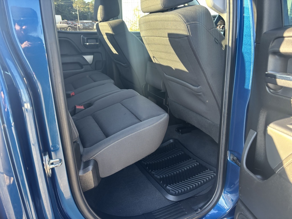 Photo of 2019 Chevrolet Silverado 1500 LD LT in Jacksonville, NC - 28,  2019 Chevrolet Silverado 1500 LD LT:16951G